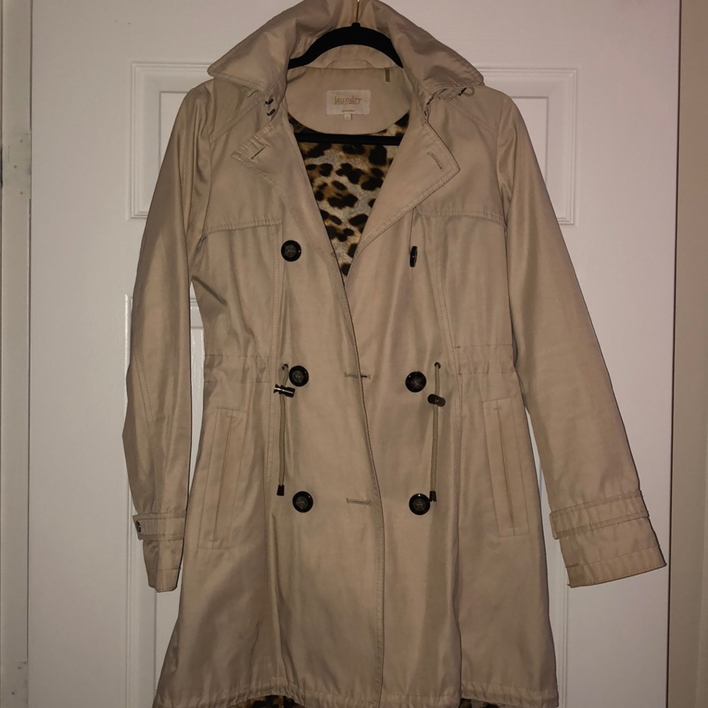 Laundry, by Shelli Segal - Tan/Cream rain jacket
